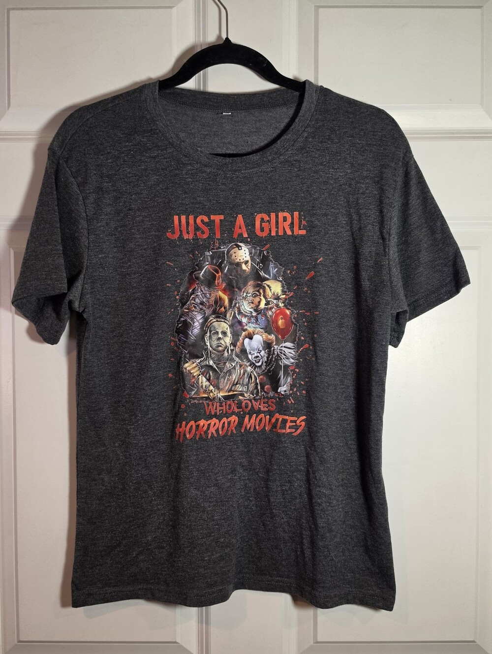Dark Gray 'Just A Girl Who Loves Horror Movies' Graphic Tee M